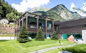 Mirtillo Rosso Family Hotel Alagna Valsesia Exterior photo