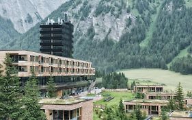 Gradonna Mountain Resort Chalets & Hotel Kals-am Großglockner Exterior photo