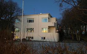 Central apartment next to central station BSI Reykjavík Exterior photo