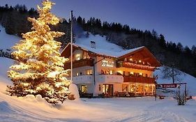 Hotel Garni La Bercia Selva di Val Gardena Exterior photo