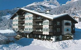 Alpen Hotel Corona Vigo di Fassa Exterior photo