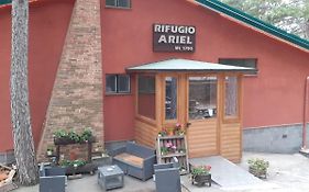 Rifugio Ariel Bed and Breakfast Ragalna Exterior photo