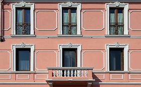 Casa Calicantus Bed and Breakfast Milano Exterior photo