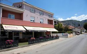 Pansion Nerry Bed and Breakfast Blagaj Exterior photo