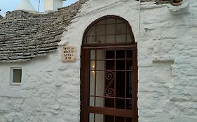 Trullo Monte Santo 50 Bed and Breakfast Alberobello Exterior photo