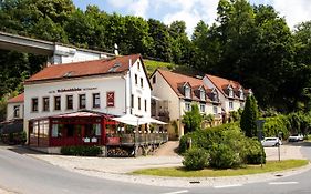 Hotel Brueckenschaenke Sebnitz Exterior photo