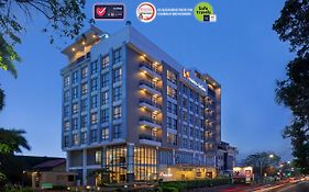 Swiss-Belinn Gajah Mada Medan Exterior photo