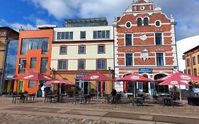 Hiddenseer Hotel Stralsund Exterior photo