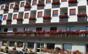 Albergo Posta Colle Santa Lucia Exterior photo