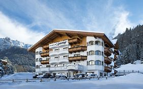 Savoy Dolomites Luxury & Spa Hotel Selva di Val Gardena Exterior photo