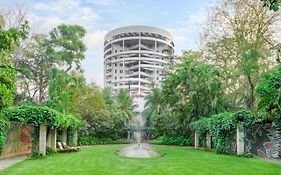 Taj Wellington Mews Aparthotel Bombay Exterior photo