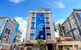 Fabhotel Srk Platinum Inn - Nr Forum Mall Bangalore Exterior photo