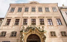 Petra Inn Apartments In Historical Palace Bratislava Exterior photo