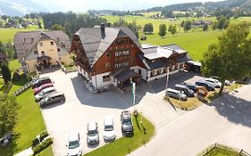 Hotel Neuwirt Ramsau am Dachstein Exterior photo