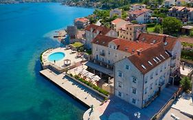 Hotel Splendido Cattaro Exterior photo