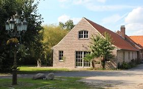 B&B 'T Zwaluwnest Heuvelland Exterior photo