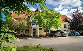 Hotel Zum Steinhof Bad Blankenburg Exterior photo