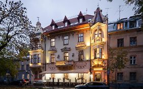 Chopin Hotel Leopoli Exterior photo