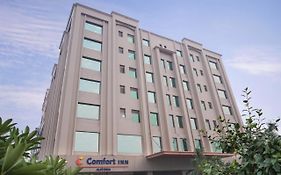 Comfort Inn Alstonia Amritsar Exterior photo