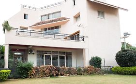 Hotel Treebo Fort Club Hyderabad Exterior photo