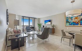 High Rise Comfort With Balcony Miami Exterior photo