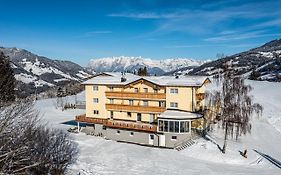 Hotel Der Alpenblick Sankt Johann im Pongau Exterior photo