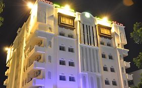 Sahara Hotel Apartments Mascate Exterior photo