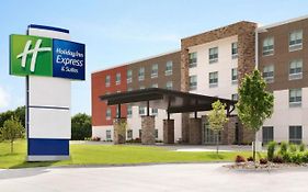 Holiday Inn Express & Suites Charlottesville, An Ihg Hotel Exterior photo