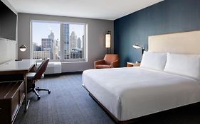 Courtyard By Marriott Chicago Downtown/River North Hotel Exterior photo