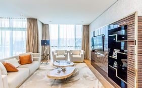 Spacious Apartment, Quartz City Walk B1 Dubai Exterior photo