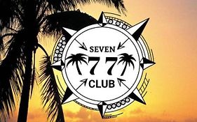 Seven 77 Club Ostello Baan Tai Exterior photo