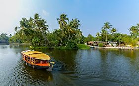 Oyo 5237 Island Lake Resort Alappuzha Exterior photo