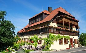 Hotel & Gasthof Zum Roedelseer Schwan Exterior photo