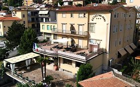 Hotel Dei Pini Fiuggi Exterior photo