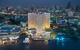 Royal Orchid Sheraton Hotel&Towers - SHA Extra Plus Bangkok Exterior photo