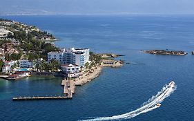 Le Bleu Hotel & Resort Kusadasi - Ultra All Inclusive Exterior photo