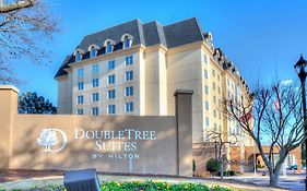 Doubletree Suites By Hilton At The Battery Atlanta Exterior photo