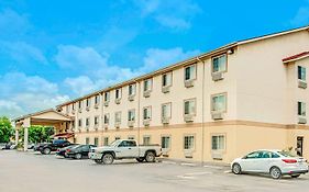 Hotel Super 8 By Wyndham San Antonio/Fiesta Exterior photo