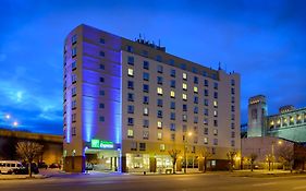 Holiday Inn Express Philadelphia Penn'S Landing, An Ihg Hotel Exterior photo