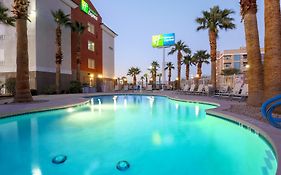 Holiday Inn Express Las Vegas South Exterior photo