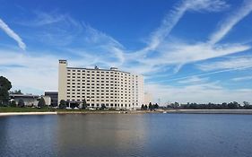 Hotel Hilton Philadelphia City Avenue Exterior photo