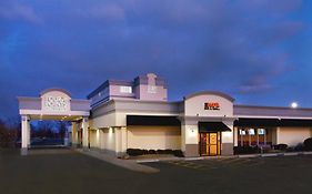 Hotel Four Points By Sheraton Cleveland Airport Exterior photo