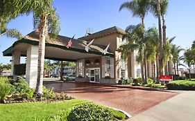 Hotel Ramada By Wyndham Costa Mesa/Newport Beach Exterior photo