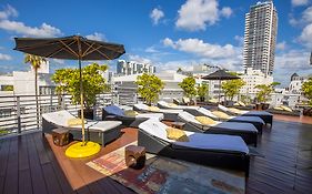 Riviera Suites Miami Beach Exterior photo