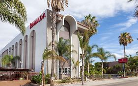 Hotel Ramada By Wyndham Oceanside Exterior photo