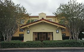 La Quinta Inn by Wyndham Pensacola Exterior photo