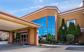 Quality Inn & Suites Albany Airport Latham Exterior photo