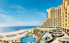 Hotel Fairmont Ajman Exterior photo