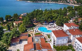 Valamar Pinia Hotel Porec Exterior photo