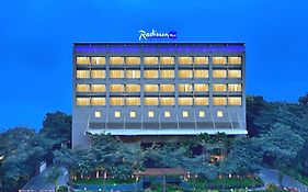 Hotel Radisson Blu Bengaluru Outer Ring Road Exterior photo